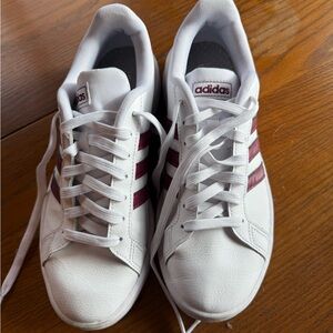 Adidas grand court cloud foam size 7.5